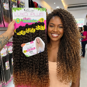 Cabelo Cacheado Modelo Kira 330g (90cm)- Fashion Line